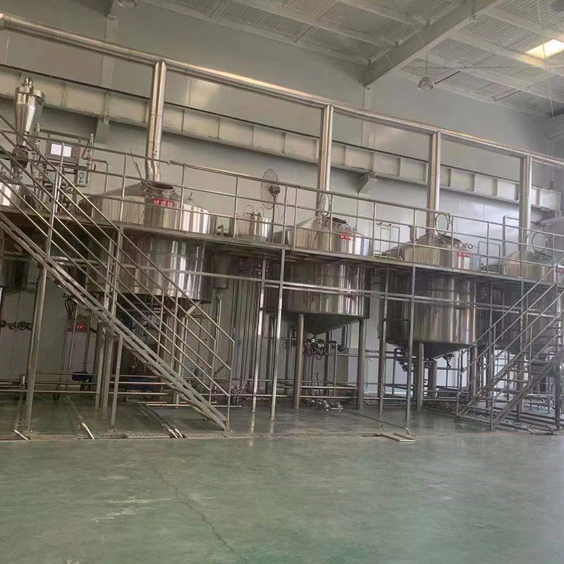 枣庄精酿啤酒设备厂—平面布置、设备设计、制造、调试、培训等一条龙服务_COPY